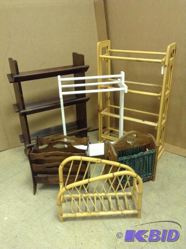 lot 111 image: Decorative Racks