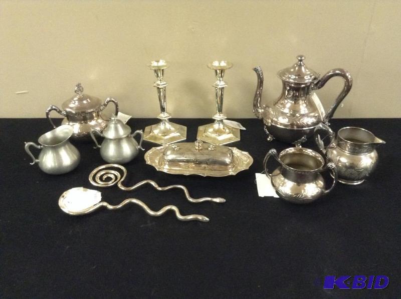 lot 134 image: Silverplate Serving Pieces