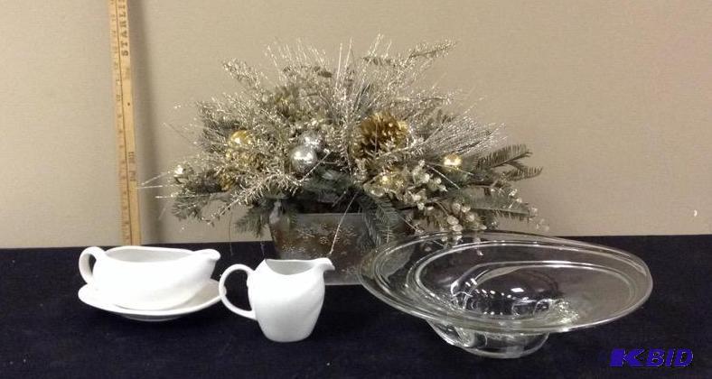 lot 174 image: Holiday Centerpiece and More