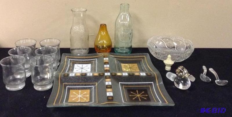 lot 177 image: Vintage Glass and more