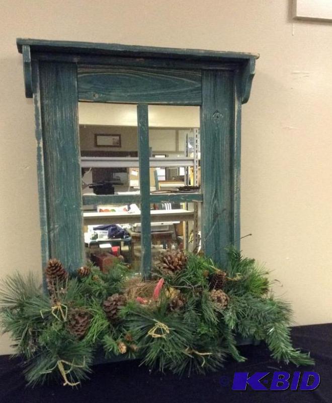 lot 197 image: Mirrored Window Box with Greens