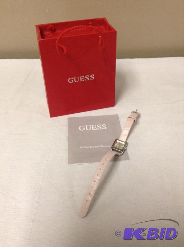 lot 51 image: Womens Guess Silver & Pink Watch