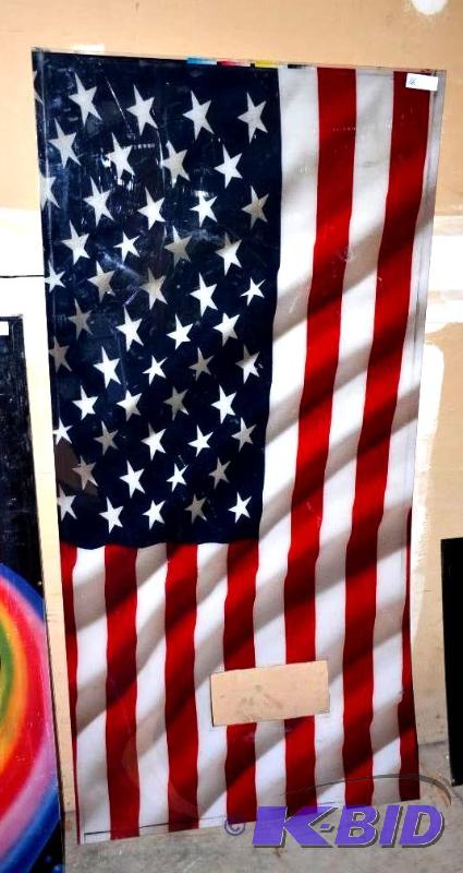 lot 16 image: Awesome Vintage American Waving Flag Acrylic ...