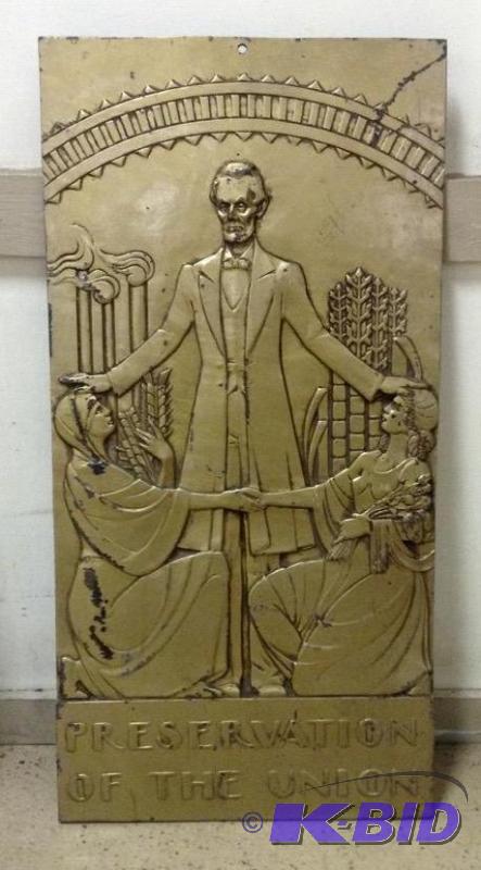 lot 1 image: Heavy Cast Iron Plaque - Abe Lincoln Preservation of the Union