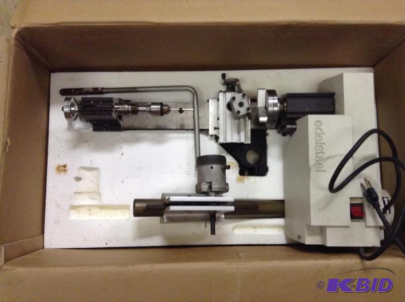 lot 25 image: Edelstaal 1-514-01 Wood Lathe