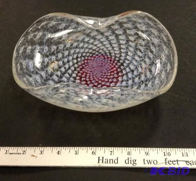 lot 29 image: Gorgeous Art Glass Console Bowl