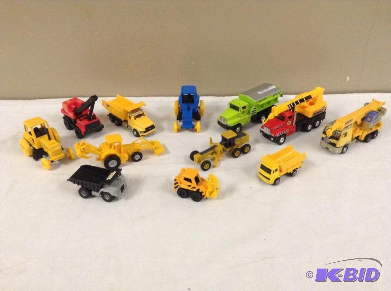 lot 15 image: Toy Construction Vehicles