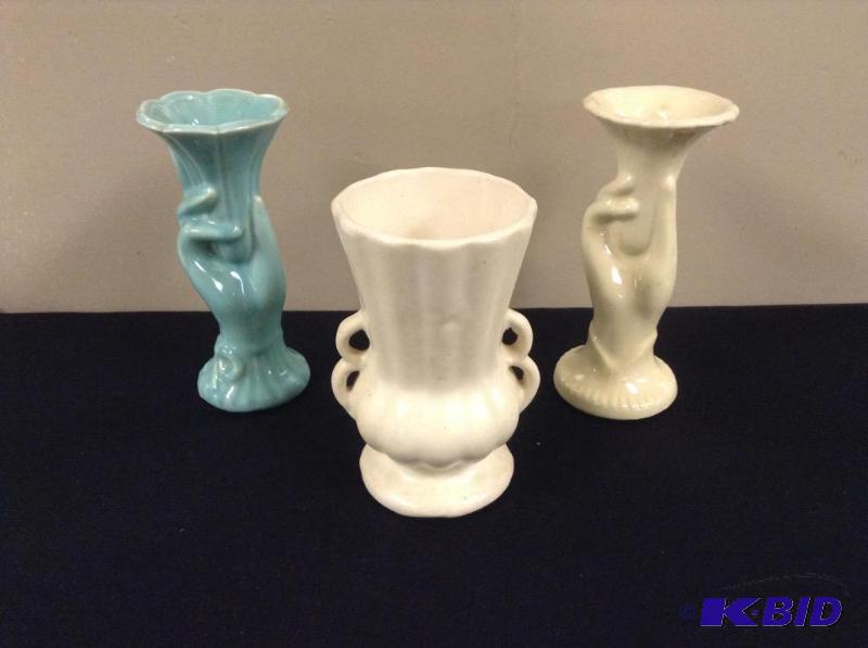 lot 4 image: Vintage Hand & Handled Vases