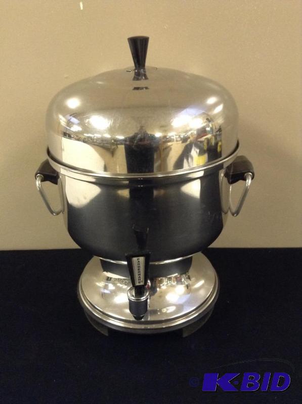 lot 69 image: Vintage Farberware Coffee Pot