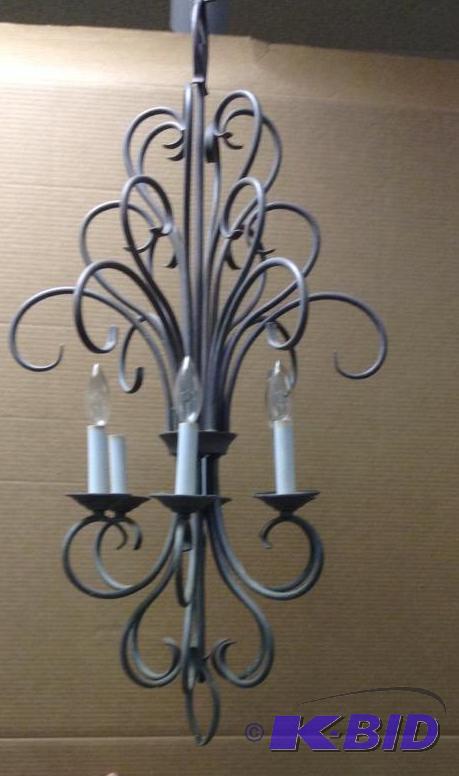 lot 82 image: Beautiful Five Lamp Chandelier