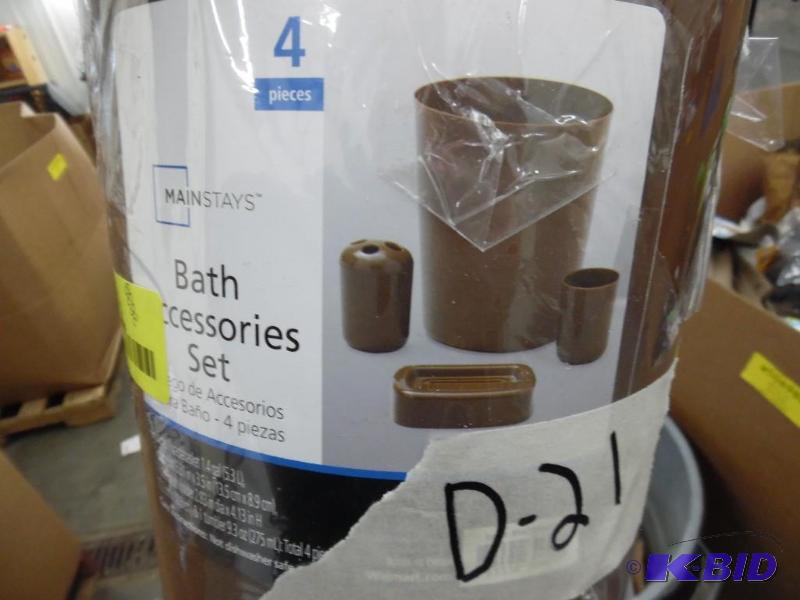 BATH ACCESSORIES SET