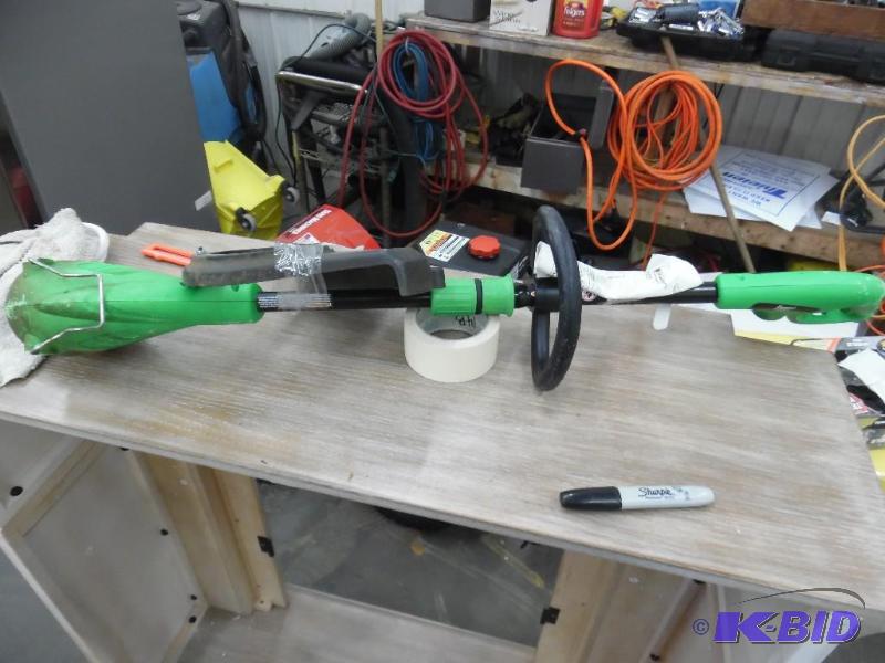 WEED TRIMMER