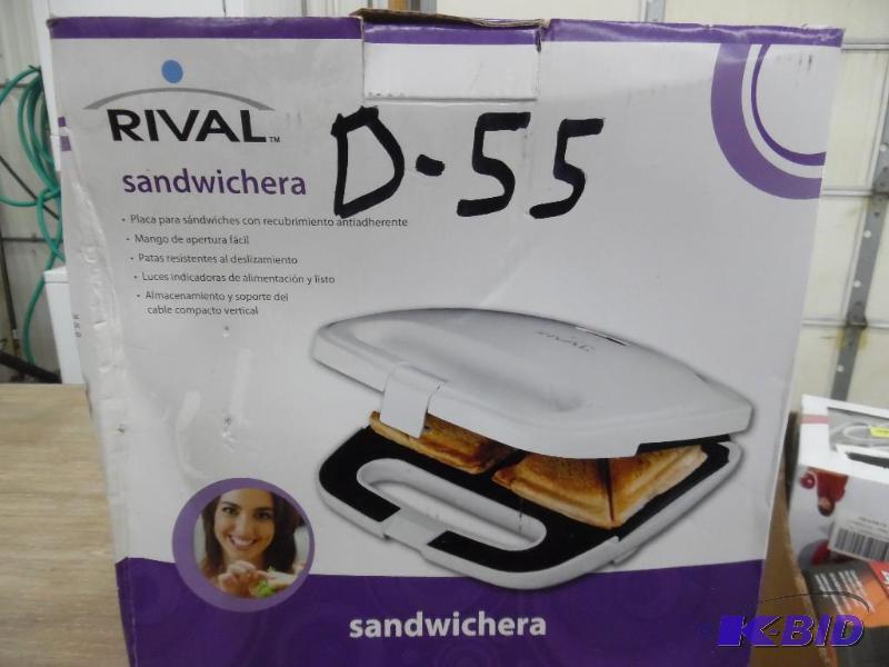SANDWICH MAKER