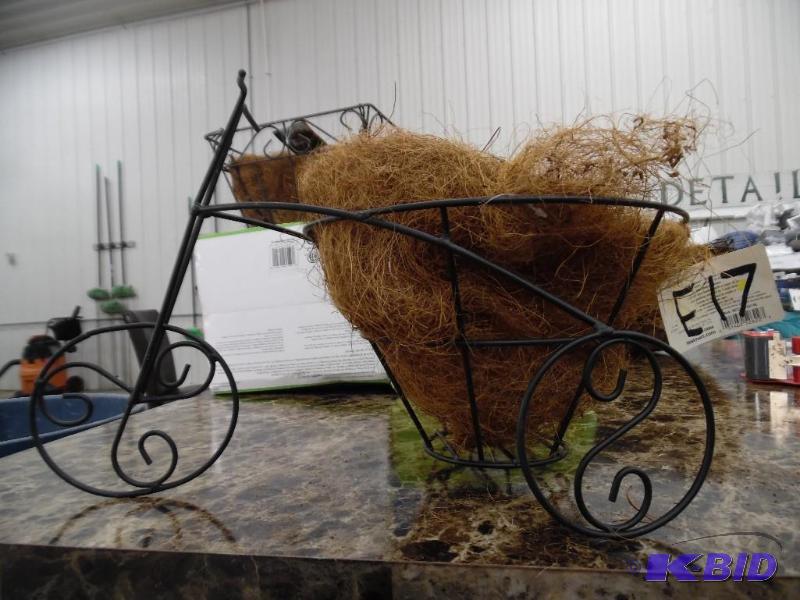 WIRE PLANTER