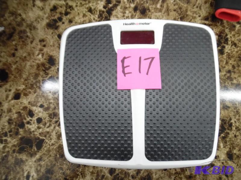 BATHROOM SCALE