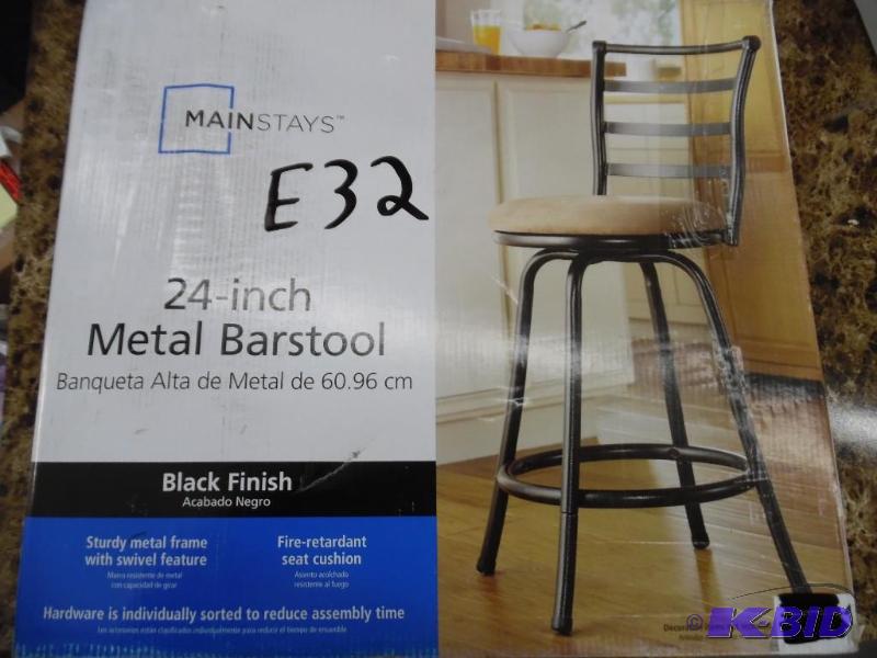METAL BARSTOOL