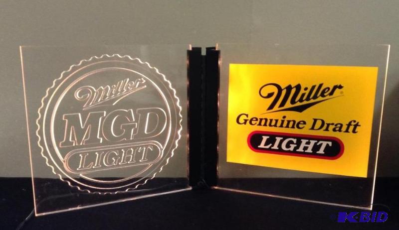 lot 55 image: Miller Genuine Draft Lighted Beer Sign