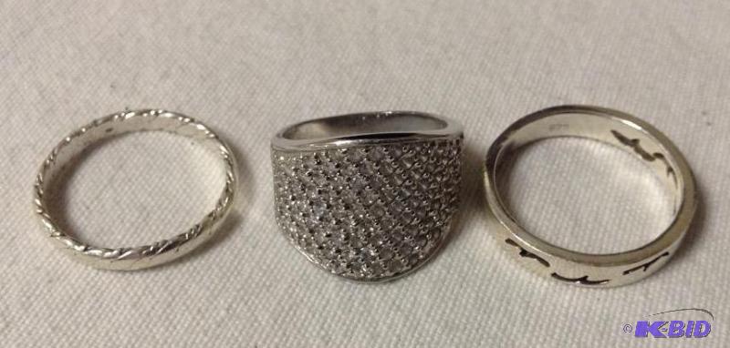 lot 69 image: 3 Sterling Silver Rings
