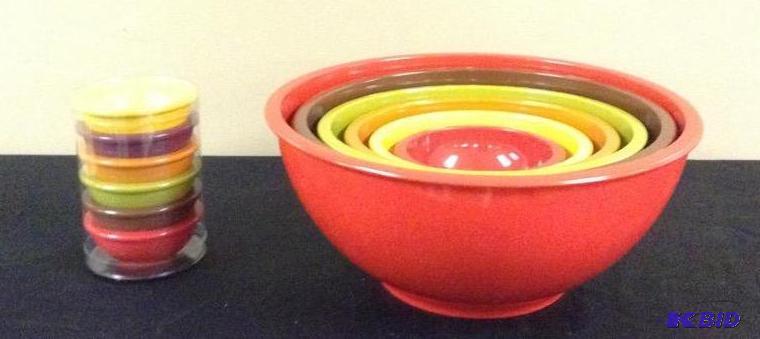 lot 7 image: Colorful Mixing Bowls - Crate & Barrel