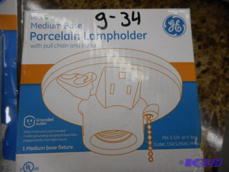 PORCELAIN LAMPHOLDER