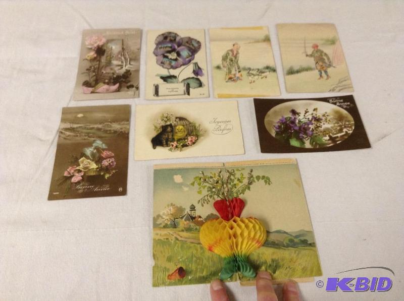 lot 23 image: Vintage Honeycomb & Foreign Postcards