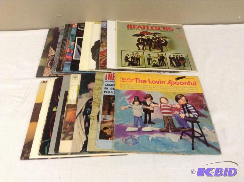 lot 25 image: Selection 33 RPM Records - Stevie Ray Vaughn & Brazilian Dorian Dream