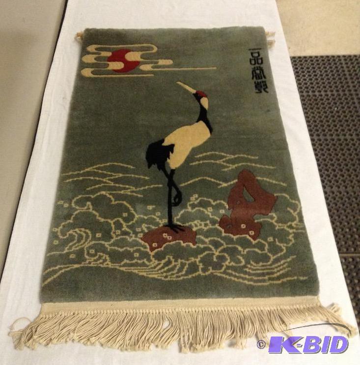 lot 34 image: Finely Crafted Wool Rug Wall Hanging - Asian Crane