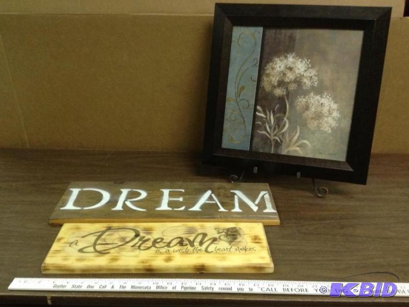 lot 65 image: Two Dream Signs and Flower Picture
