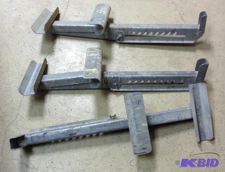 lot 83 image: Three Ladder Jacks