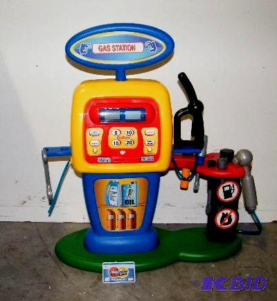 Kids Self Service Gas Station Toy - Watch you...