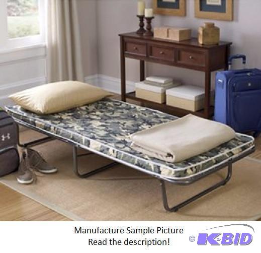 Lione Camouflage Folding Cot - Give your gues...
