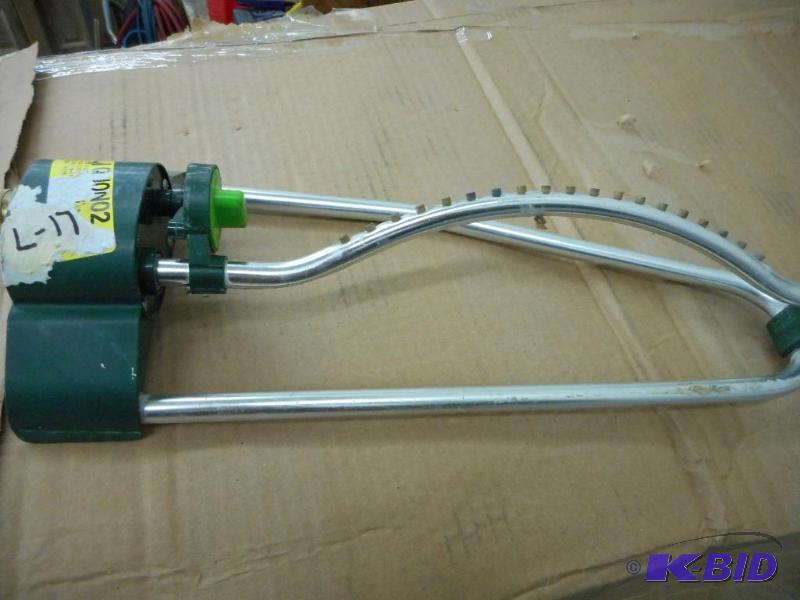 LAWN SPRINKLER