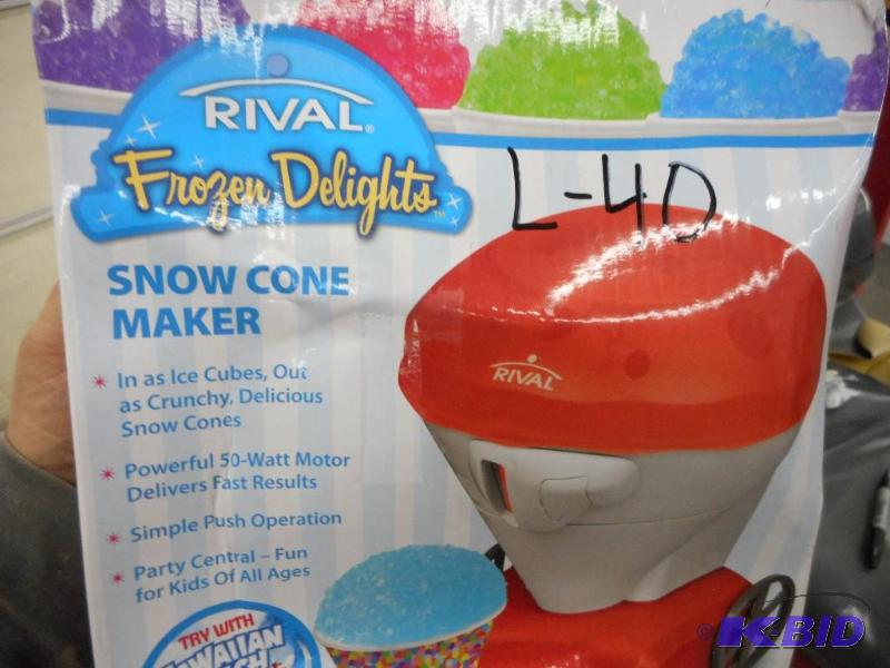 SNOW CONE MAKER