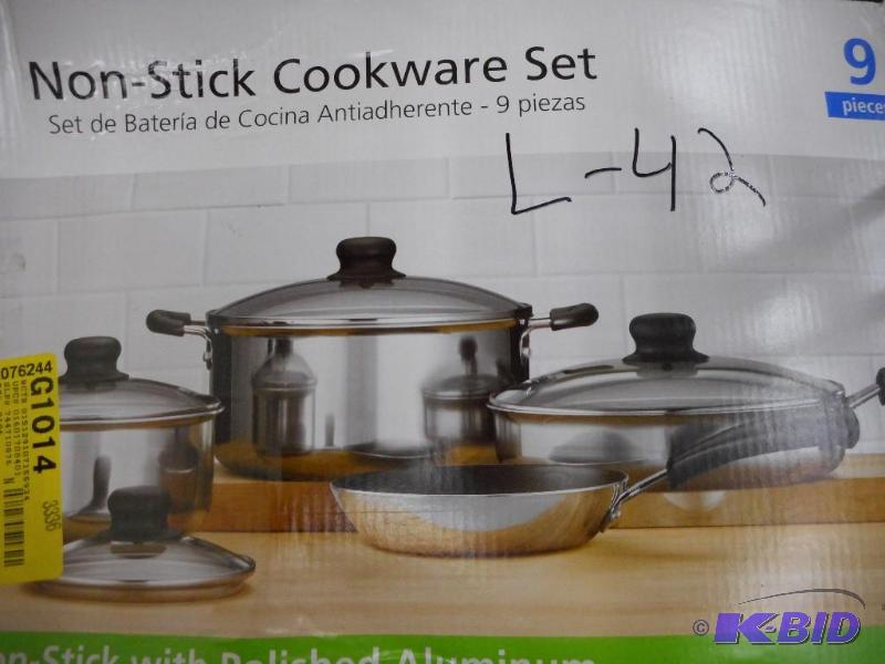 COOKWARE SET