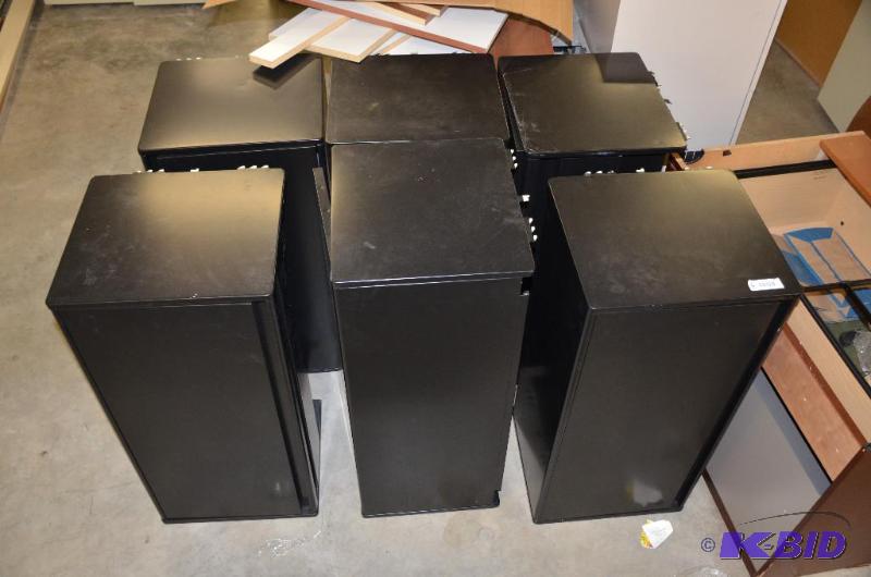 lot 120 image: 6 matching cubicle wall cabinets 16x15x34&quo...