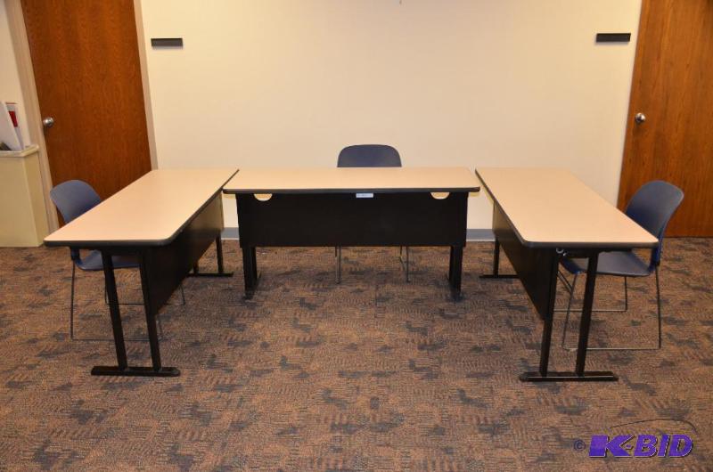 lot 189 image: 3 metal folding tables  desks 24x60" Th...