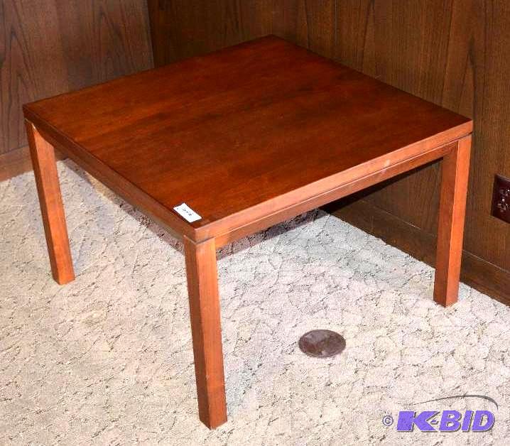 lot 24 image: Wood executive coffee or magazine&nbsptable ...