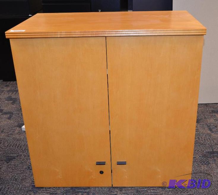 lot 38 image: Wood cabinet with adjustable shelves 36x36x21...