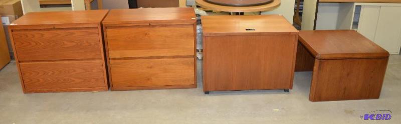 lot 80 image: Rolling wood desk 36x25", 30x30x20"...