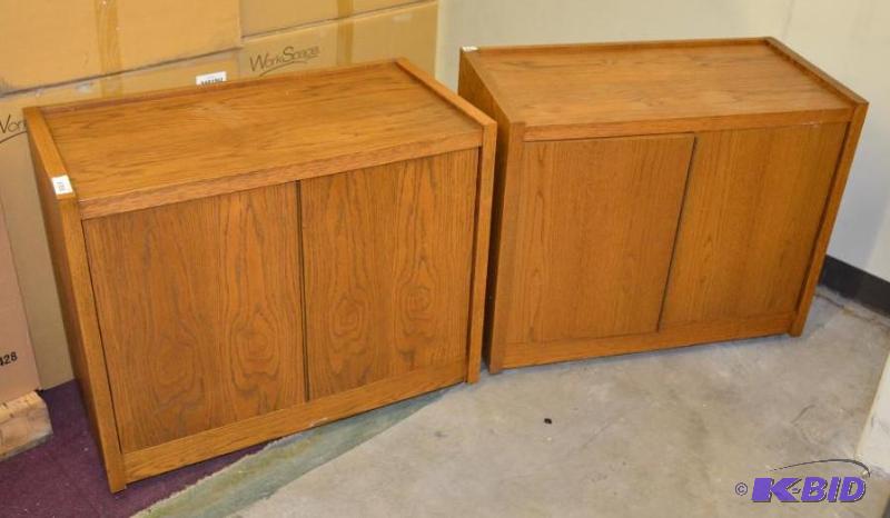 lot 83 image: Wood matching files on wheels 34x18x28"...
