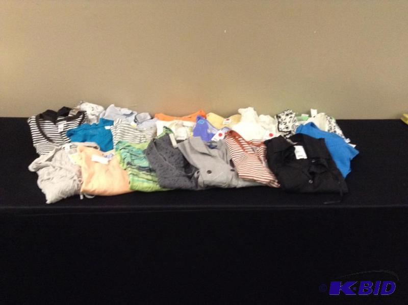 Lot Womens Tops & Blouses - Size M