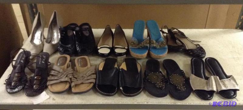 Womens Shoe Lot Size 7 & 7.5
