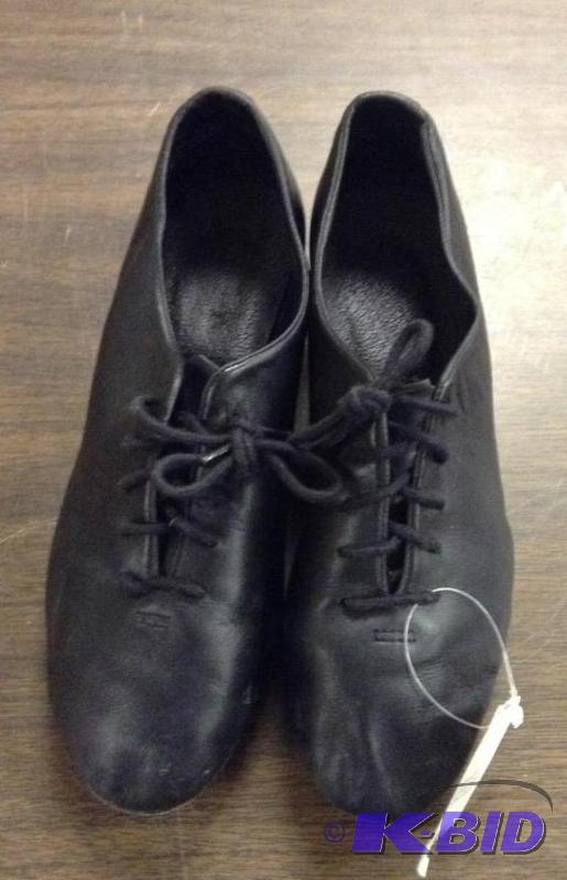 Leos Ultratone Womens Size 7.5 Tap Shoe