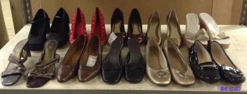 Womens Shoes Size 7 & 7.5