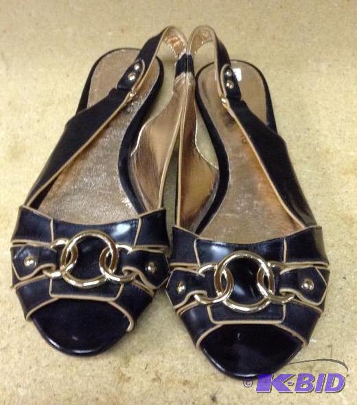Size 6.5 Arturo Chiang Womens Shoes