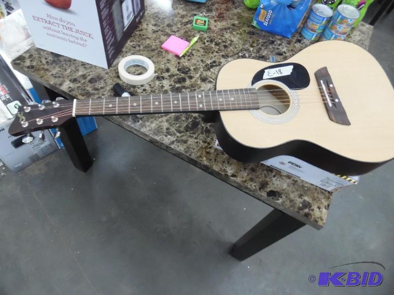 ACOUSTIC GUITAR