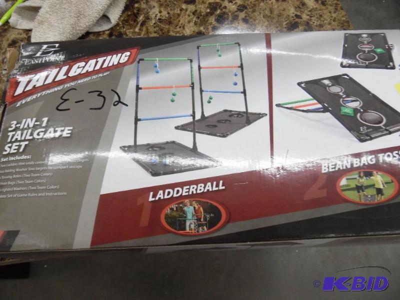 3-IN-1 TAILGATE SET