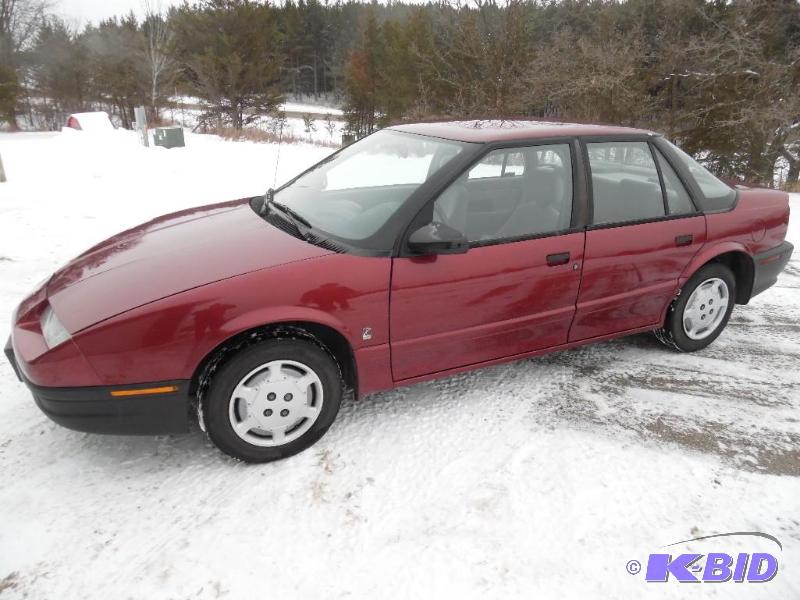 lot 4 image: 1995 Saturn SL1