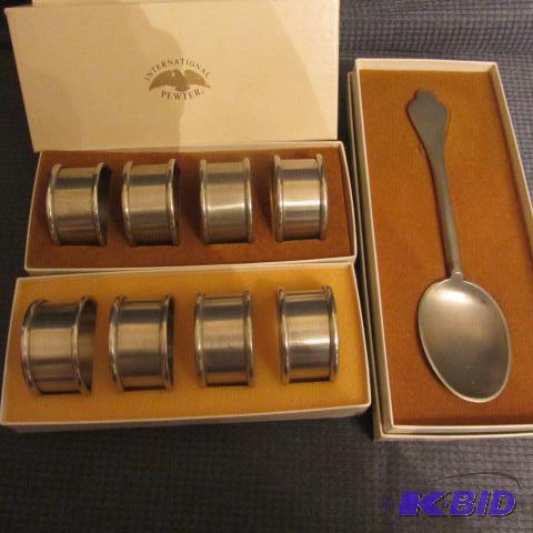 lot 118 image: Pewter Napkin Rings, Tablespoon