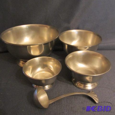 lot 119 image: Pewter Footed Bowls, Ladle